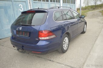 VW Golf 6 combi 1,6 TDi 77kw úsporné auto - 5
