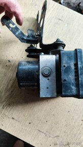 Jednotka ABS WV Passat B4 - 5
