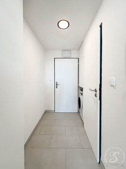 Pronájem bytu 1+kk 32 m² - 5