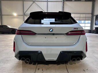 BMW M5 Touring xDrive Carbon - NOVÝ VŮZ, M-Driver - 5