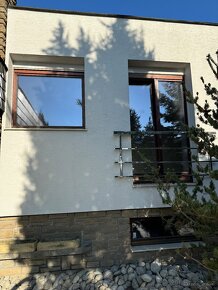 Drevena okna (dvojskla), lamelove rolety, vstupni dvere - 5