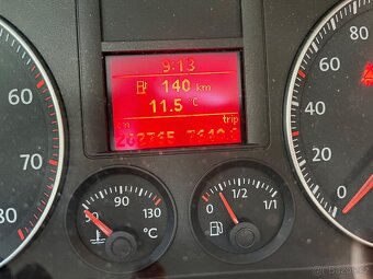 VWGOLF + - 5