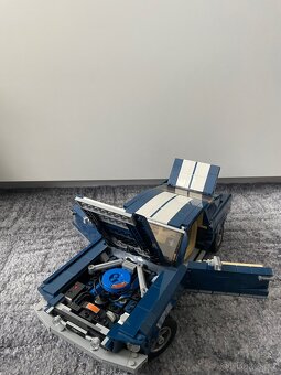 LEGO Ford Mustang 1967 10265 - 5