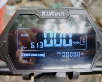 Elektrokoloběžka KuKirin G3 Pro – skoro nová, pouze 100 km - 5