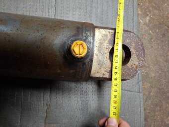 Hydraulický válec - 5