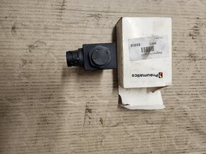 Renault Midlum magnetický ventil - 5