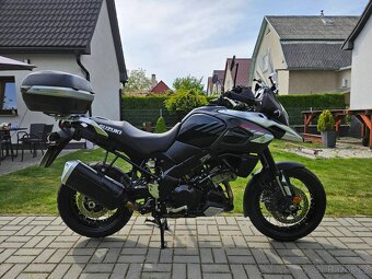 SUZUKI V STROM 1000 XT ČIERNA PERLA DL 1000 V-STROM - 5