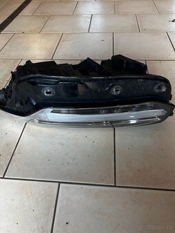 světla volvo xc90 II - 5