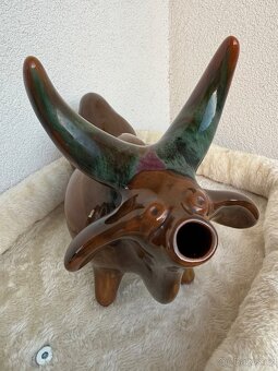Majolikový býk - 5