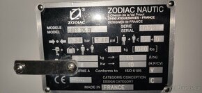 člun Zodiac 325 Fastroller + Tohatsu 9,8 - 5
