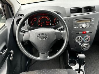 Daihatsu Cuore 1.0i automat, r.2010, klima, STK - 5