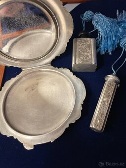 STŘÍBRNÁ souprava,pudřenka flakon a rtěnka,puncováno - 5