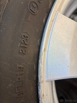 Toyota 16” pneu 215/70 r16 - 5