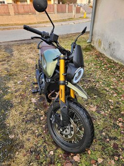 Moto Morini Seiemmezzo 650 SCR - 5