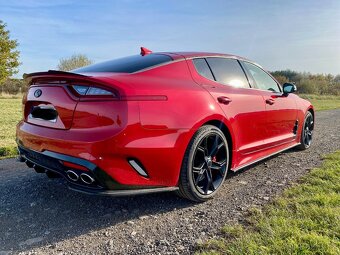 Kia Stinger 3,3TGDI V6, ČR - 5