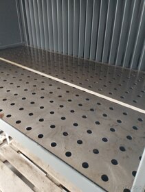 svařovací box se stolem a odsáváním - 5