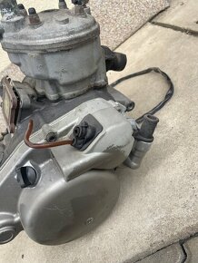 Motor am6 - 5