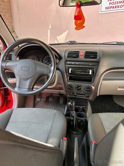 KIA Picanto - 5