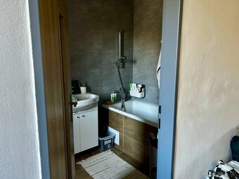 Pronájem bytu 2+1 55 m² Svojsíkova, Teplice - 5