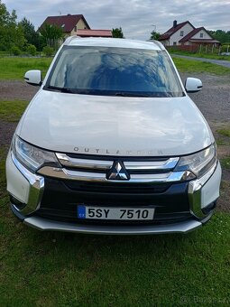 Mitsubishi Outlander 2.2 DI-D - 5
