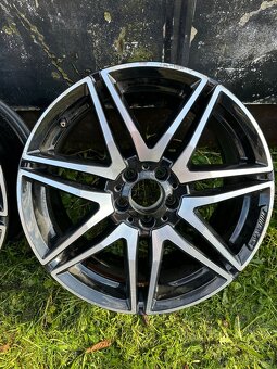 Originál alu kola Mercedes benz r19 AMG V class w447 - 5