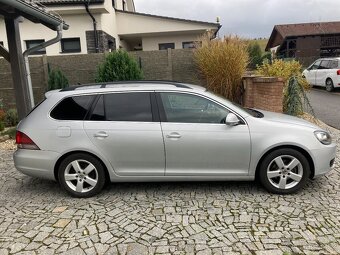 Volkswagen Golf combi 1.6 TDi 77 kW TAŽNÉ ZAŘÍZENÍ - 5