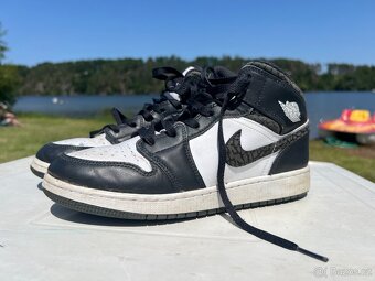 Nike Air Jordan 1 Mid Se Panda Elephant - 5