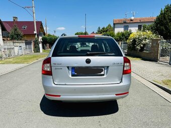 Škoda Octavia 1.8 Tsi 118KW 4X4 R.V 2010 Kombi - 5