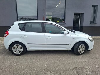 KIA CEED 1.4i 66kW r.11, ČR, 135000km-DOLOŽENO, PĚKNÁ - 5