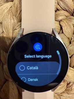 Samsung Galaxy watch 5 zlaté, 41mm - 5