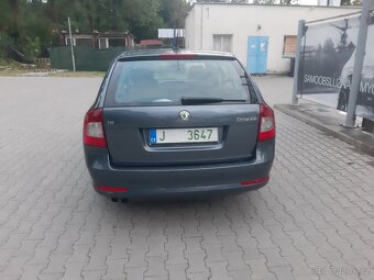 Škoda Octavia Combi II Facelift 2.0 TDI Navig. 2x sada pneu - 5