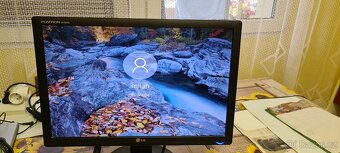 LG Flatron W1934S - 5