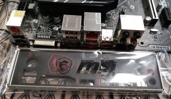 MSI X470 Gaming Plus MAX - 5