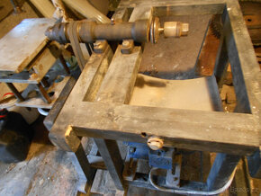 Cirkulační pila s dlabačkou - 5