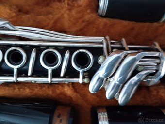 Prodám B Klarinet  luxus  Special. Amati - 5