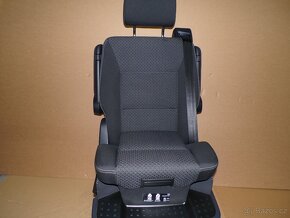 VW T6 Multivan sedačka dětská - odstín KUTAMO NOVÁ - 5