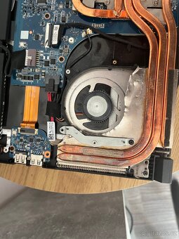 MSI Katana 17 B12VFK - 5