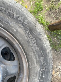 Pneu 155/80 R13 - 5