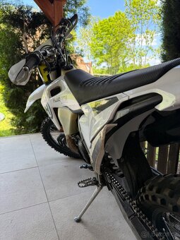 Husqvarna 300I TE - 5