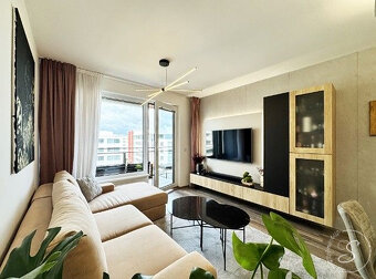 Pronájem bytu 2+kk, 60 m2, Praha - 5