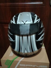 Prodám málo používanou helmu na motorku v.L 60cm. - 5