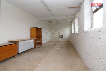 Pronájem skladu, 3652 m², Kratonohy - 5