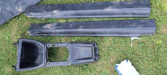 Plechařina na golf 3 třídver + interiér plasty - 5