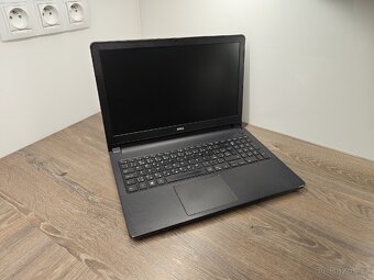 Notebook Dell Vostro 3558 – 8 GB RAM, Windows 11 Pro - 5