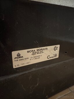 Elektrický sporák Mora 3302 - 5