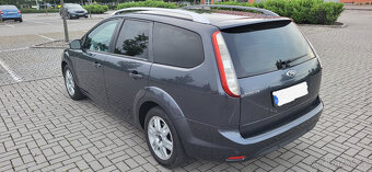 Ford Focus kombi 1,6 L Duratec, 74 kW, r.v. 2010 - 5