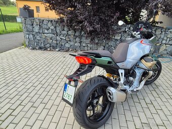 Moto Guzzi Mandello V100S 2023 - 5
