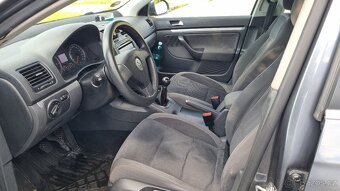 Volkswagen Jetta 1.9 TDI 77 kW, 2009, manuál - 5