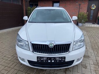 ŠKODA OCTAVIA 2 / STYLE / DSG / 1.6 TDI / XENON / 1.MAJ. - 5