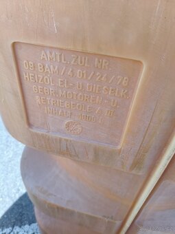 Plastová nádrž - 5